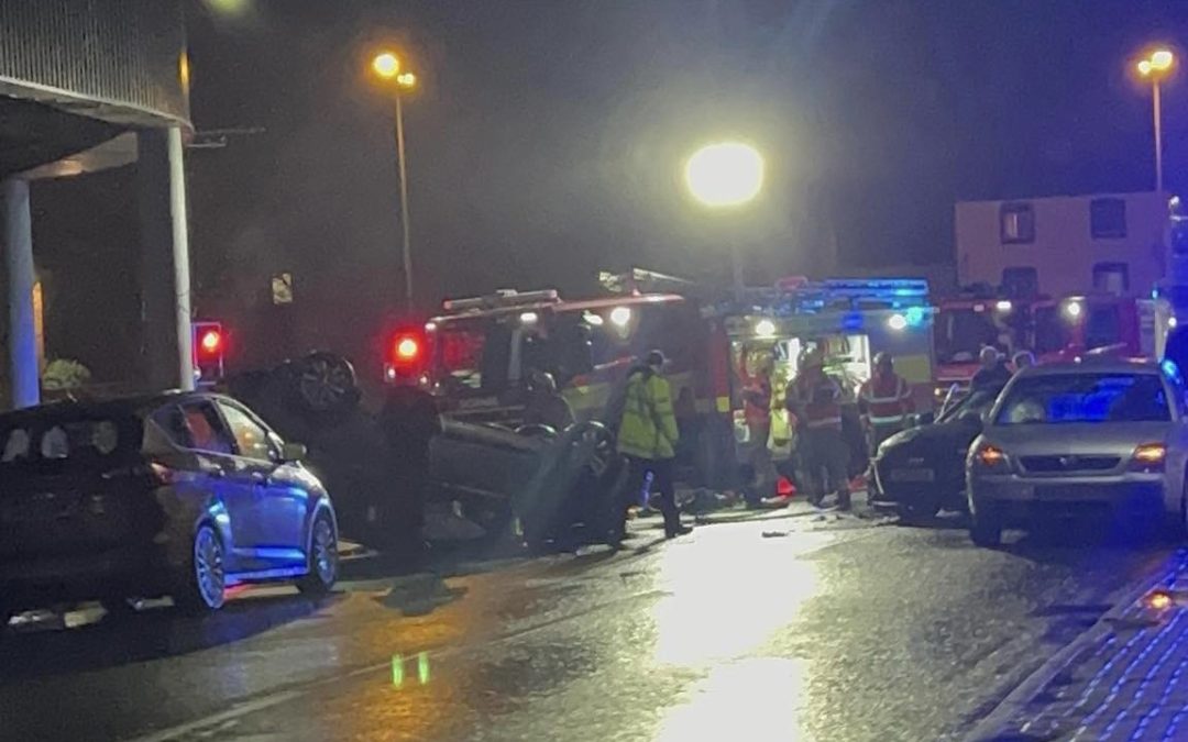 NEWS | West Midlands Ambulance Service provide update on collision involving an overturned car on a busy route in Hereford overnight 