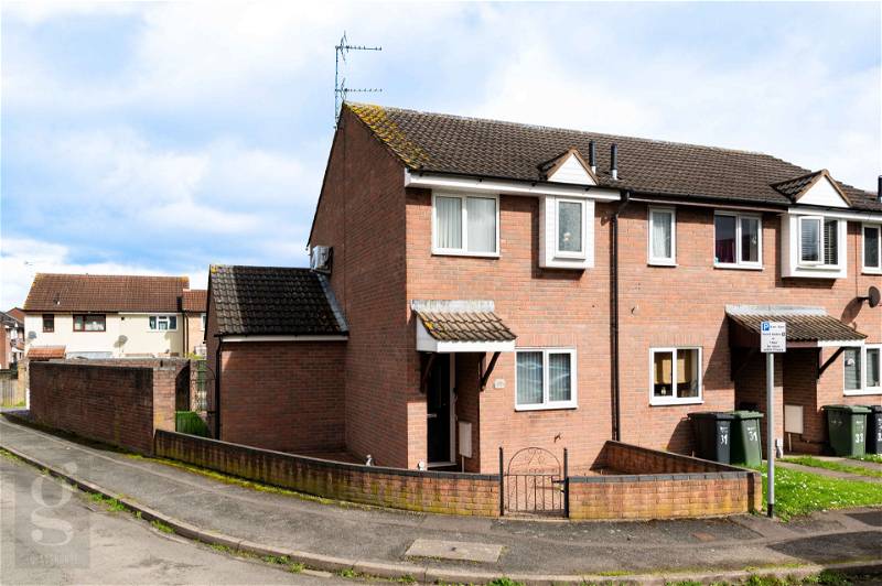 FEATURED | A two bedroom property in a popular area near Hereford City Centre that would be ideal for a first time buyer 