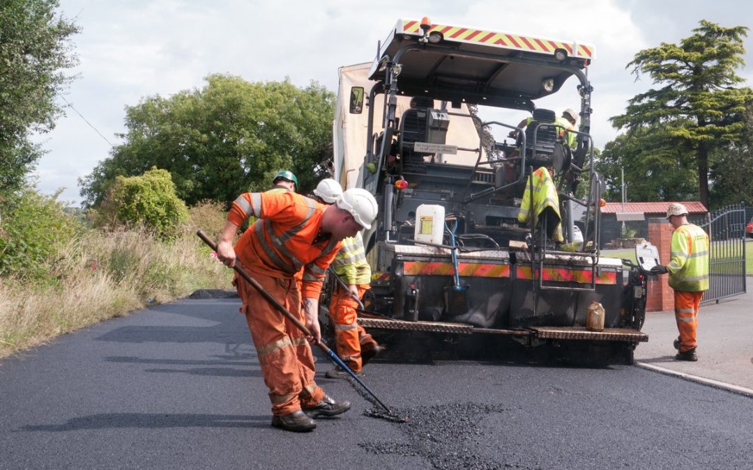 NEWS | Herefordshire Council says that the condition of roads in the county will be improved thanks to £38.388m investment in Herefordshire’s highway network in 2024/2025