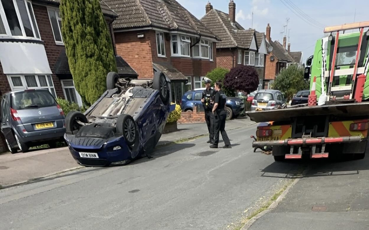 NEWS | Emergency services called to a collision on a residential street in Hereford 