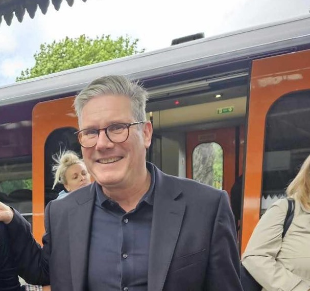 NEWS | Sir Keir Starmer makes 30 minute visit to Hereford on his way to Wales as General Election campaign gathers pace
