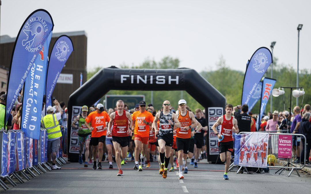 NEWS | Hundreds of runners helped to raise almost £50,000 for St Michael’s Hospice  on Sunday