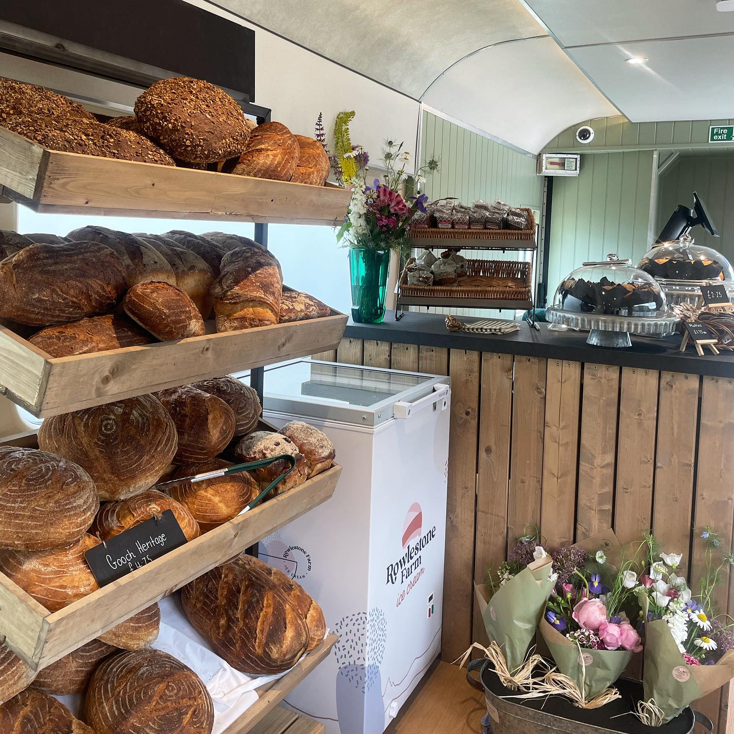 FEATURED | Have you visited The Sidings at Carriages in Herefordshire? A stunning Farm Shop and Cafe that’s just a few miles from Hereford!