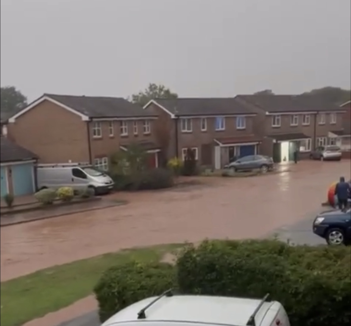 WEATHER WARNING | Three weather warnings issued for Herefordshire with flooding, torrential downpours and lightning all likely over the next three days