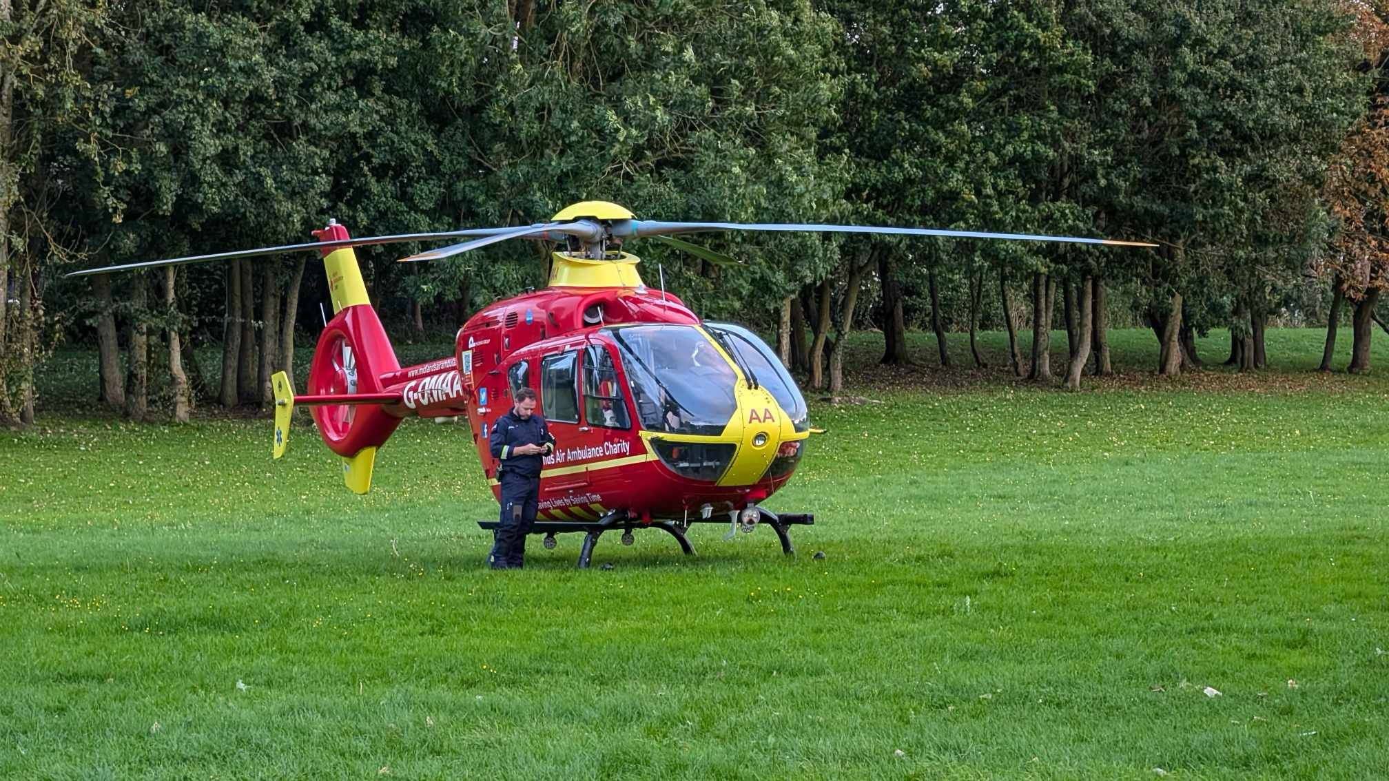 BREAKING NEWS | Emergency services responding to an ongoing incident in Hereford this evening 