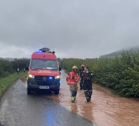 NEWS | Hereford & Worcester Fire and Rescue Service crews called to incident involving school-children stuck in flooding this morning