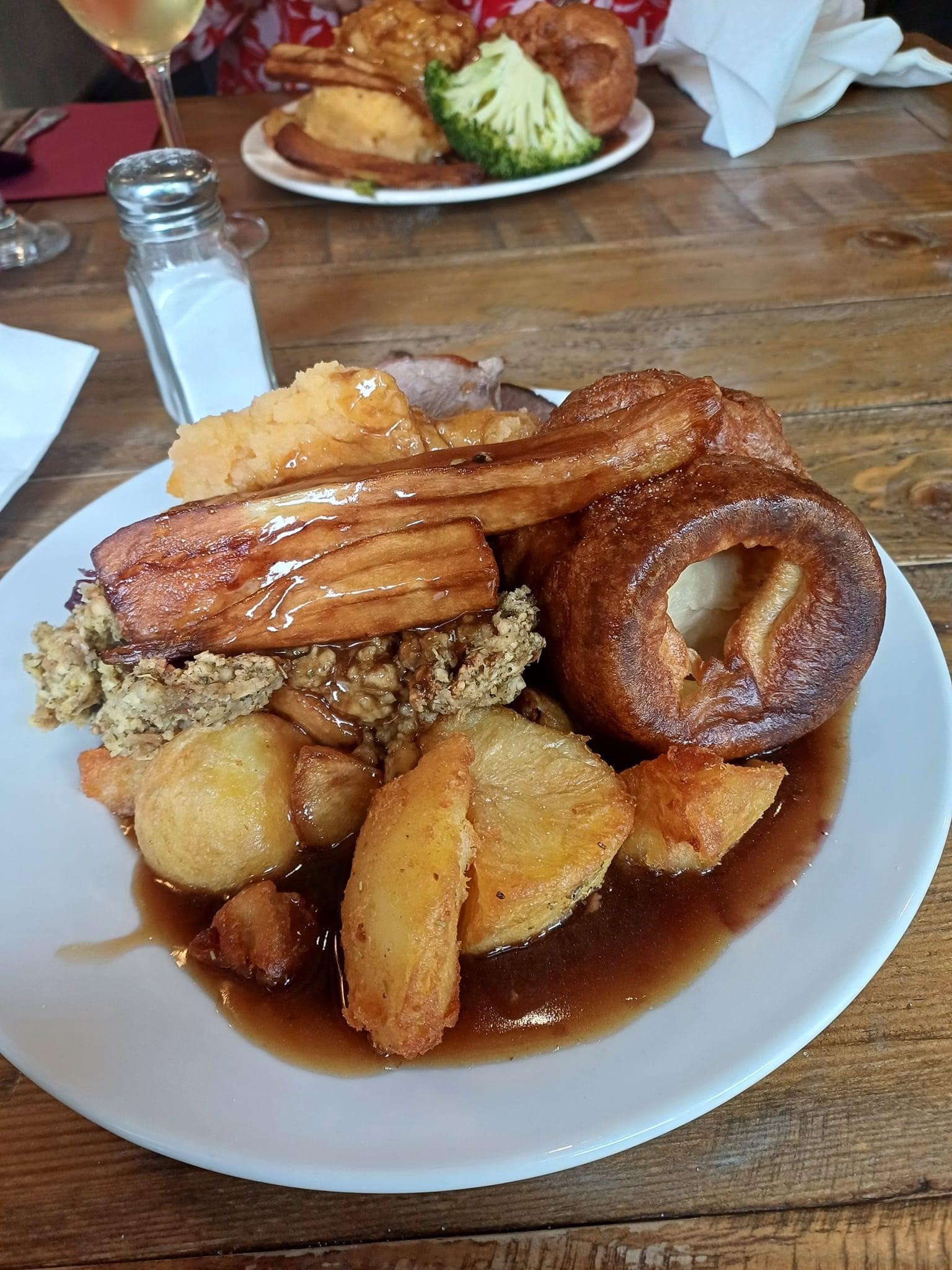 FEATURED | The Herefordshire venue that is getting incredible reviews for its Sunday Roast and its breakfast menu