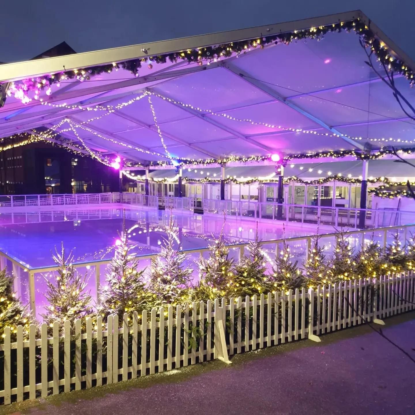 WHAT’S ON? | Gloucester’s famous Christmas Ice Rink is back at Gloucester Quays for the Festive period