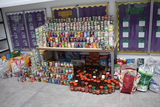 COMMUNITY | City Foodbank Benefits From Generous Donations From The Hereford Academy