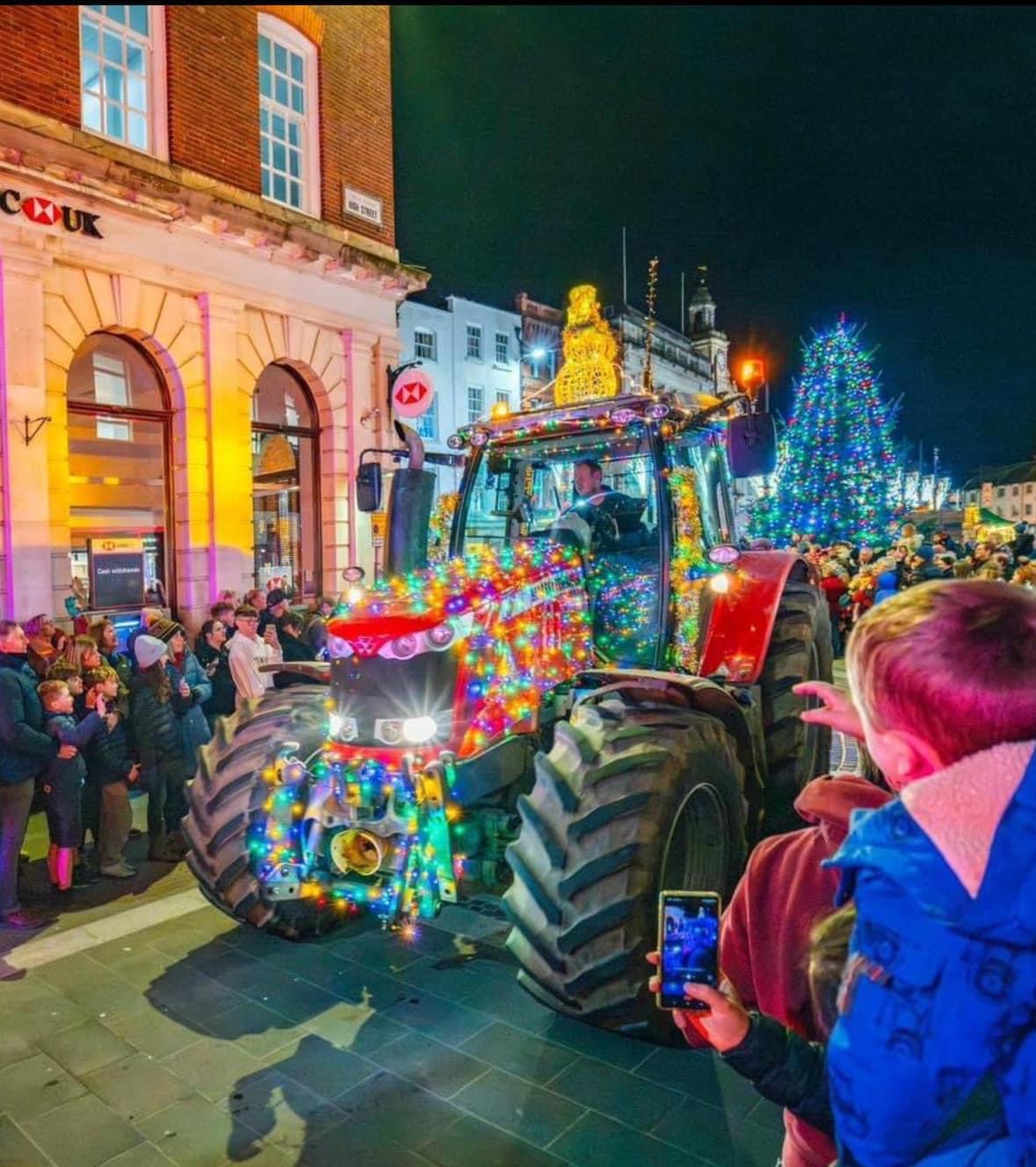 TRACTOR RUNS | Several Christmas Tractor Runs to take place across Herefordshire over the coming weeks – FULL DETAILS