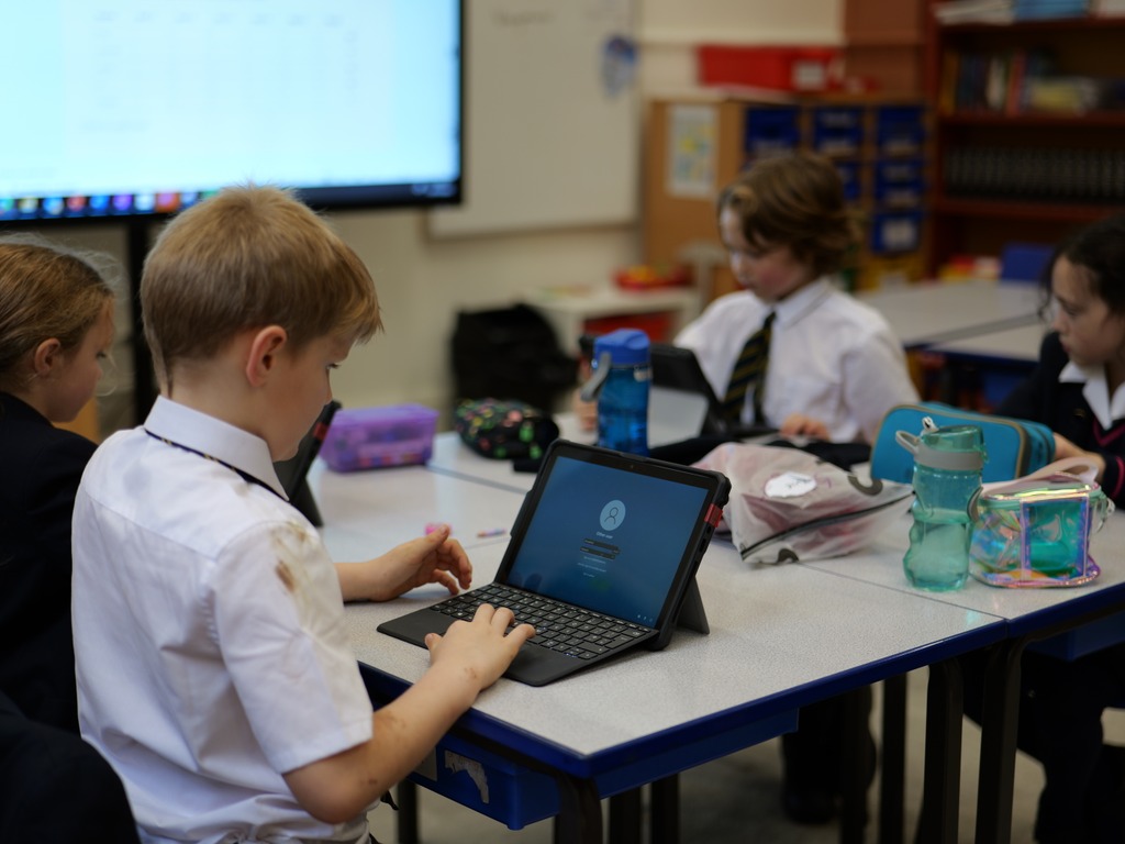 NEWS | Haberdashers’ Monmouth Prep Named a Microsoft Showcase School joining an elite group of 103 schools in the UK