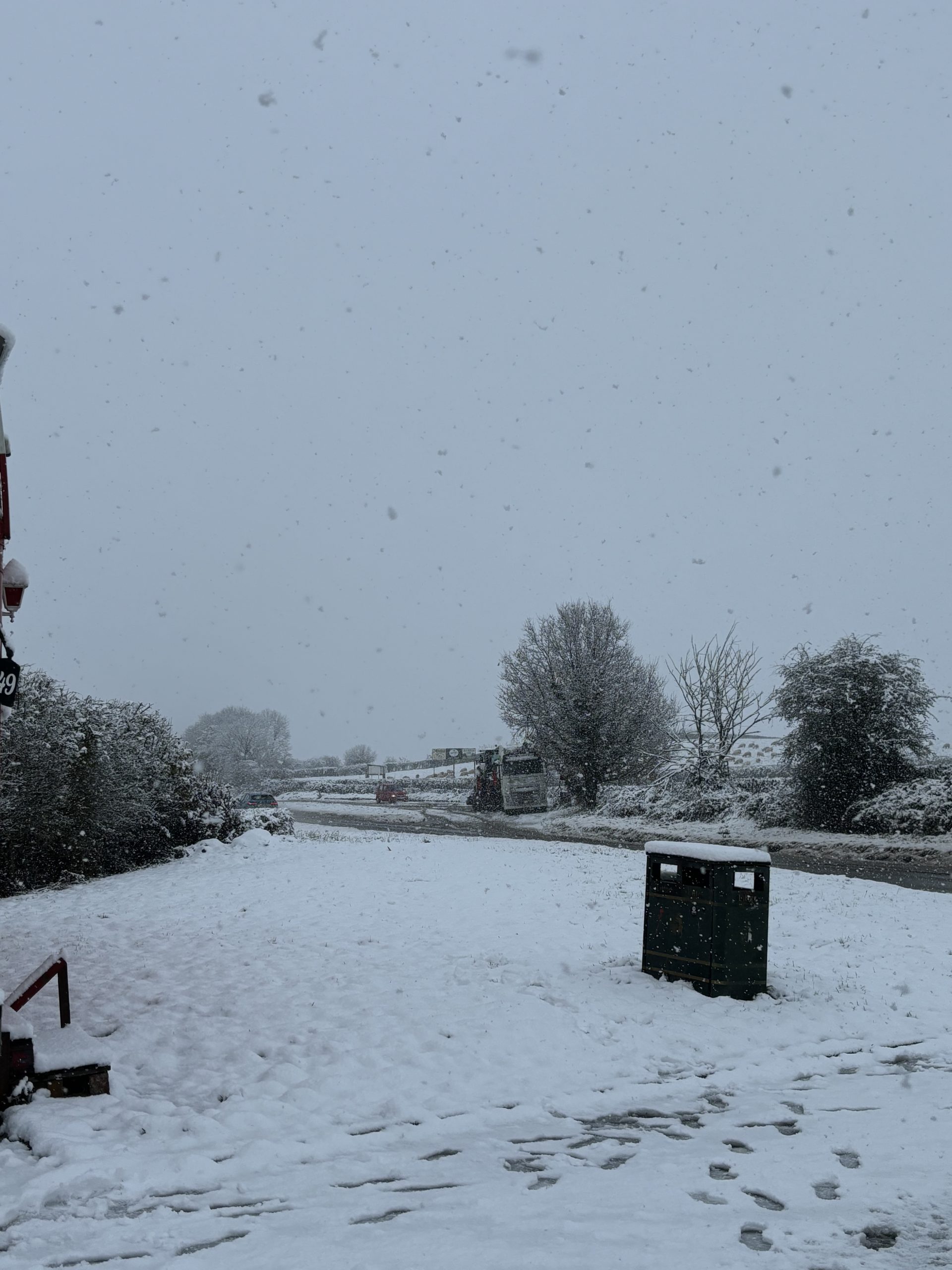 SNOW | Several collisions causing delays on the A49 between Hereford and Ludlow this morning