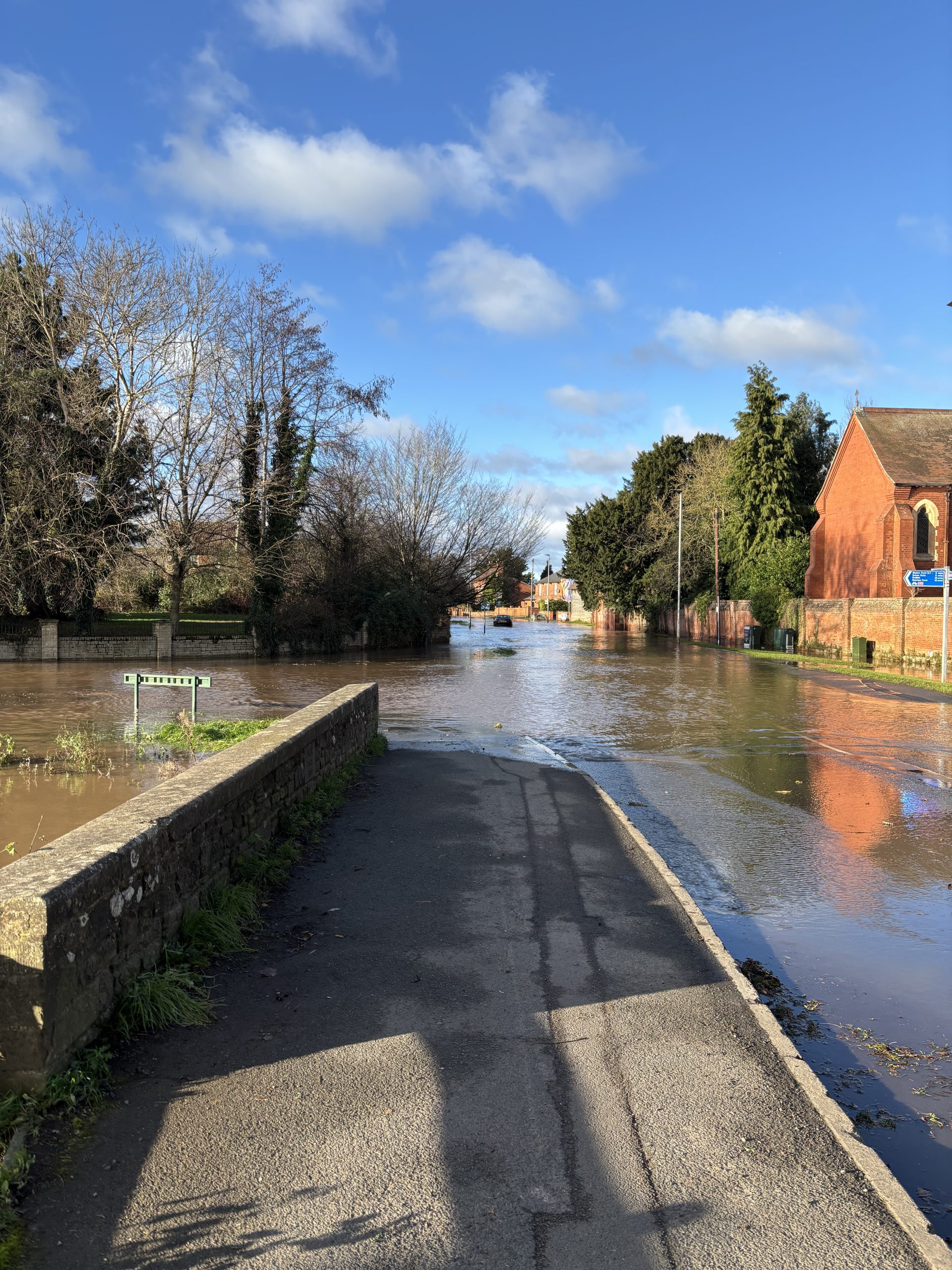 STORM DARRAGH – 11.15am Update | Latest road closures, flood updates and forecasts as Storm Darragh continues to bring disruption to Herefordshire 