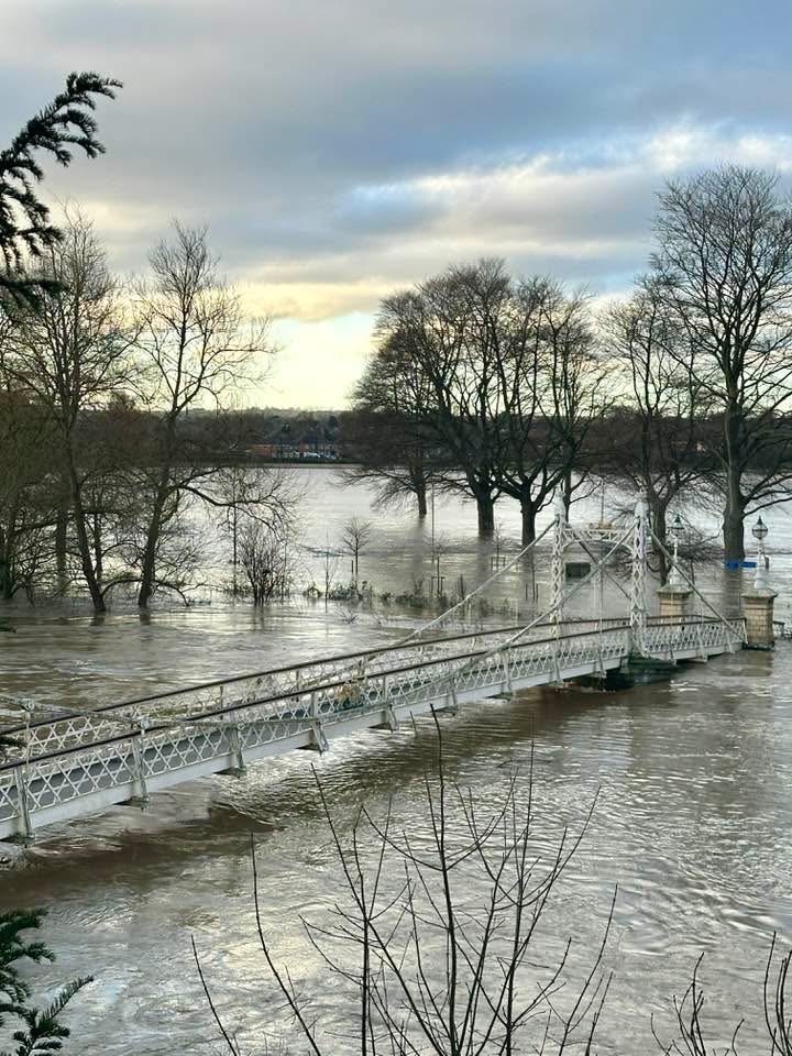 FLOODS – 2.30am Update | A long list of roads remain closed as we head into Monday morning with disruption expected