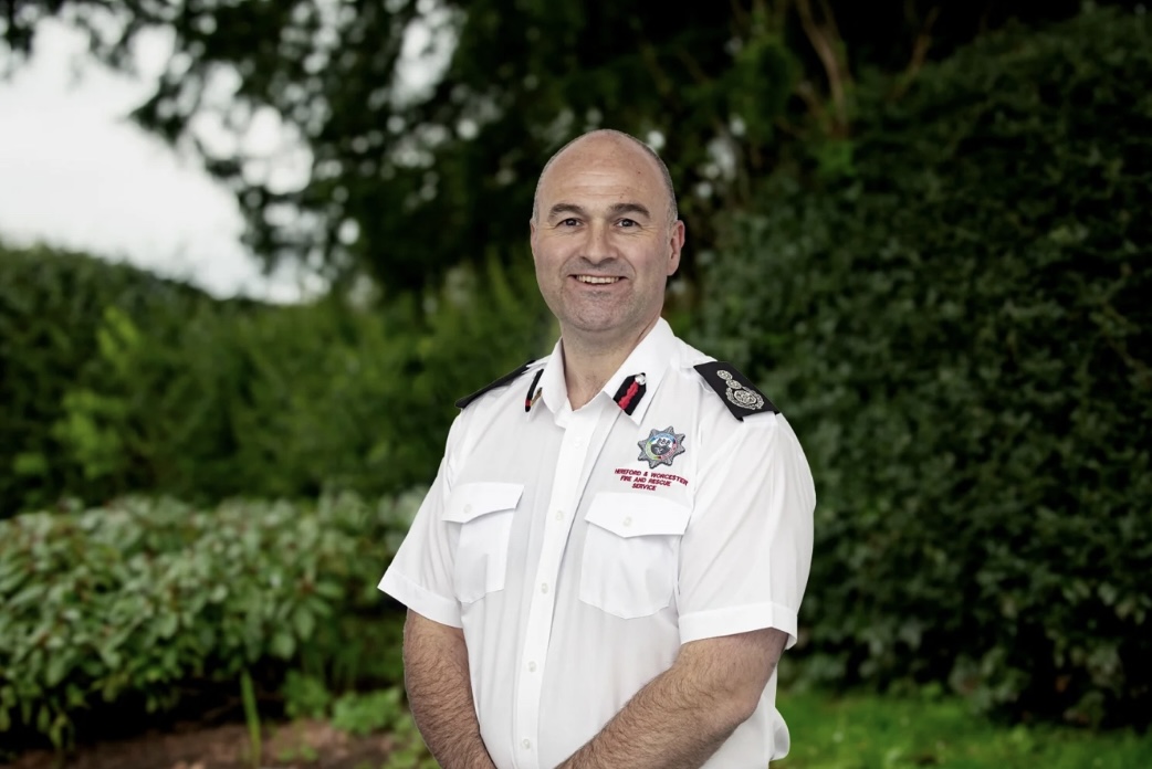 NEW YEAR’S HONOURS | Hereford & Worcester Fire and Rescue Service Chief Fire Officer Jonathon Pryce receives King’s Fire Service Medal