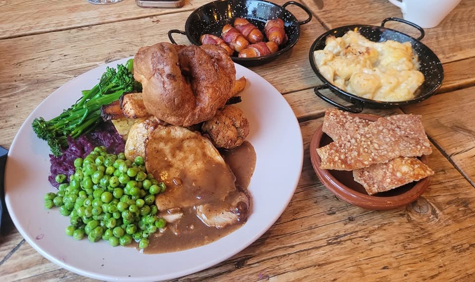 FEATURED | The Hereford restaurant that is receiving stunning reviews for its Sunday roast!