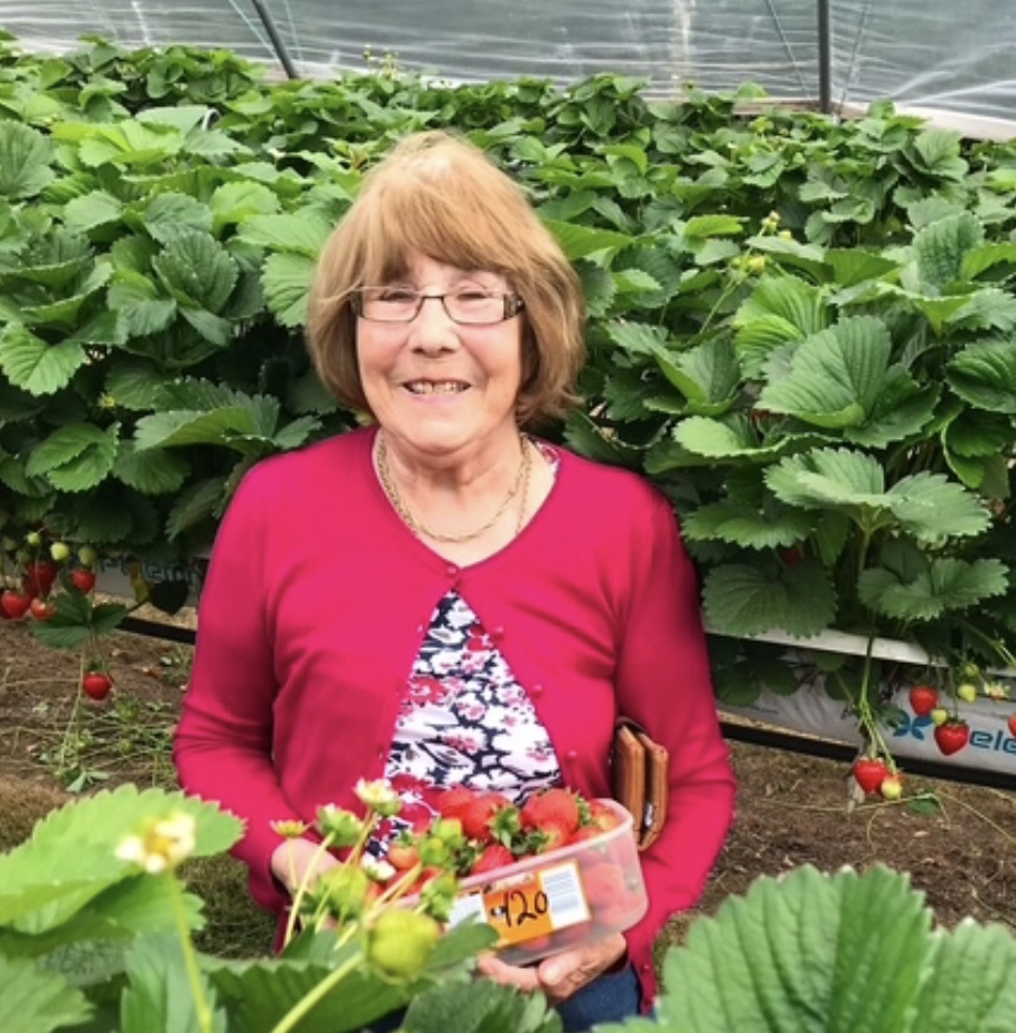 IN MEMORY | In Memory of Brenda May Dudley who passed away peacefully on 25th January aged 85 years with her daughter and great niece at her side