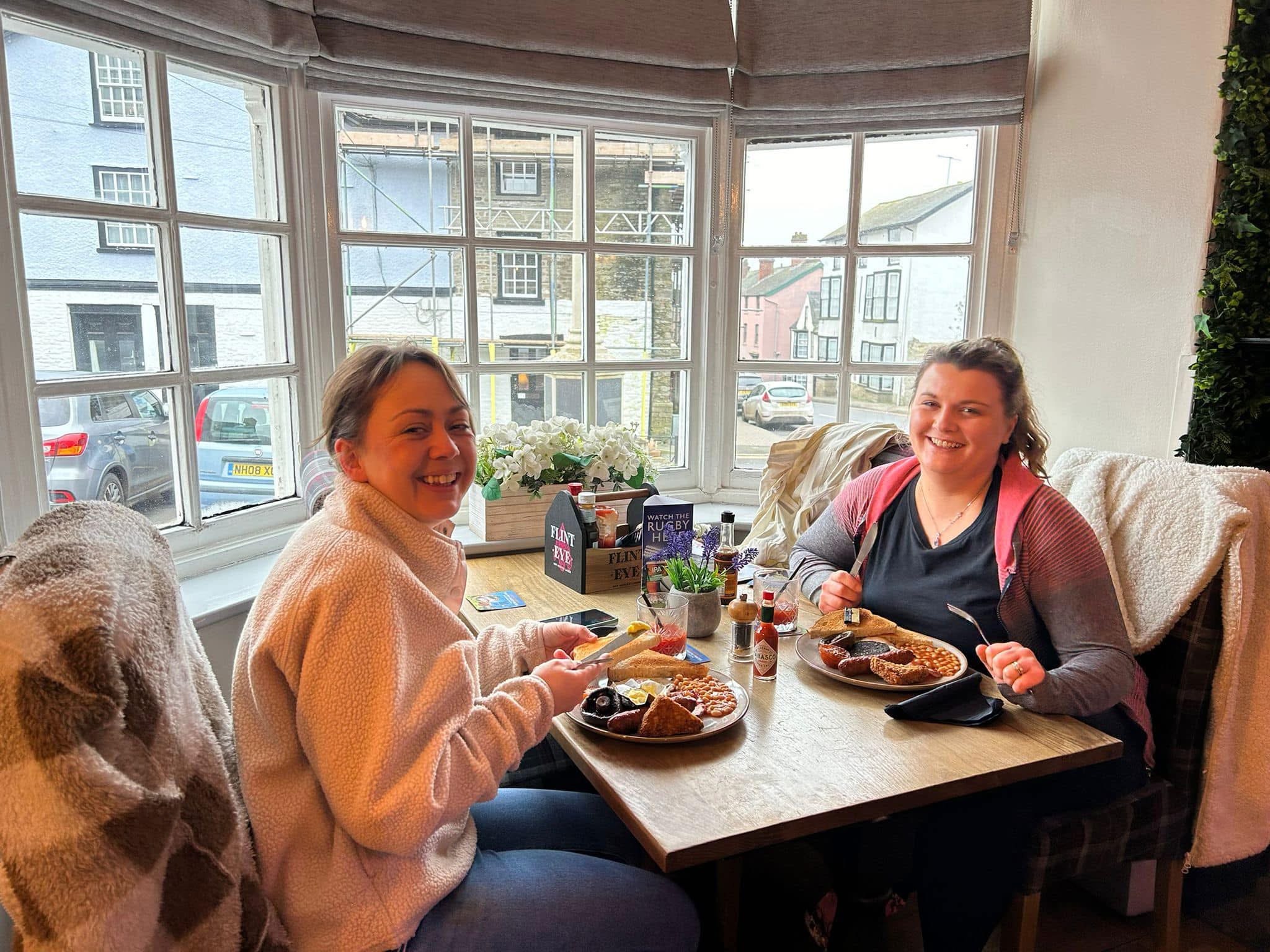 FEATURED | A Herefordshire pub / restaurant has launched a Saturday breakfast menu and its first week proved a huge success!