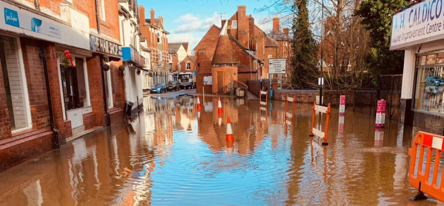 NEWS | Work to replace a wall that collapsed during recent flooding in Tenbury Wells will start on Monday 24th February