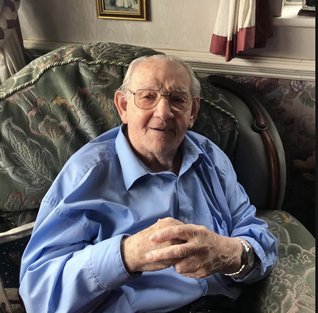 IN MEMORY | In Memory of Gilbert Walker ‘John’ who passed away peacefully at Weir Gardens Nursing Home aged 94