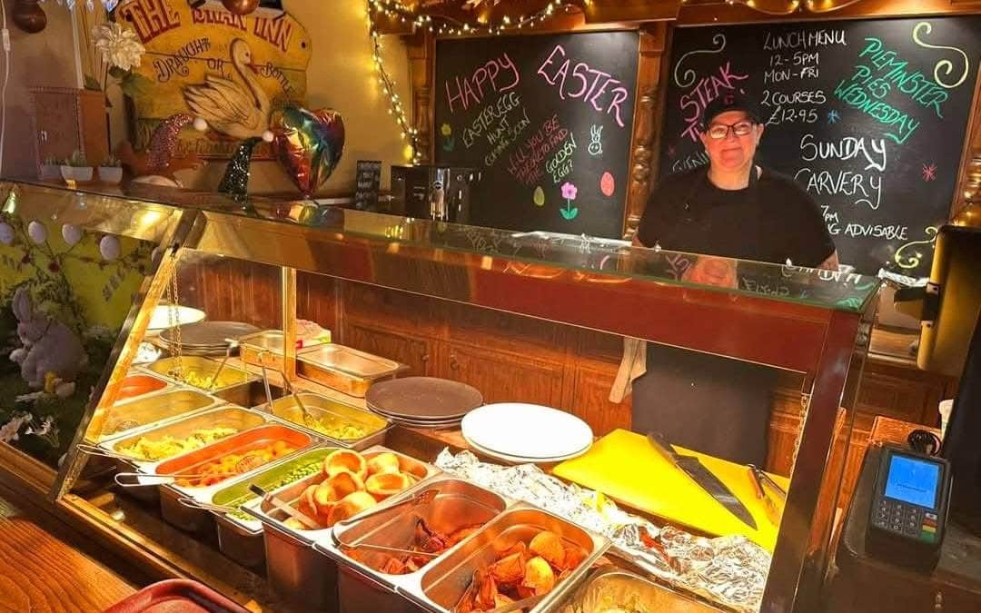 FEATURED | The Hereford pub that serves a fabulous Sunday carvery menu from 12pm – 5pm