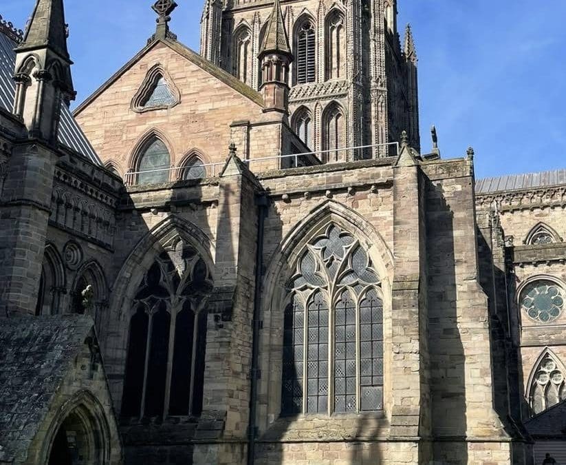 NEWS | Hereford Cathedral confirms that well-behaved dogs will be allowed inside the Cathedral from today (Monday 2nd June)