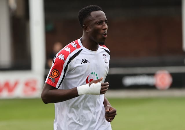 FOOTBALL | Yusifu Ceesay joins Spalding