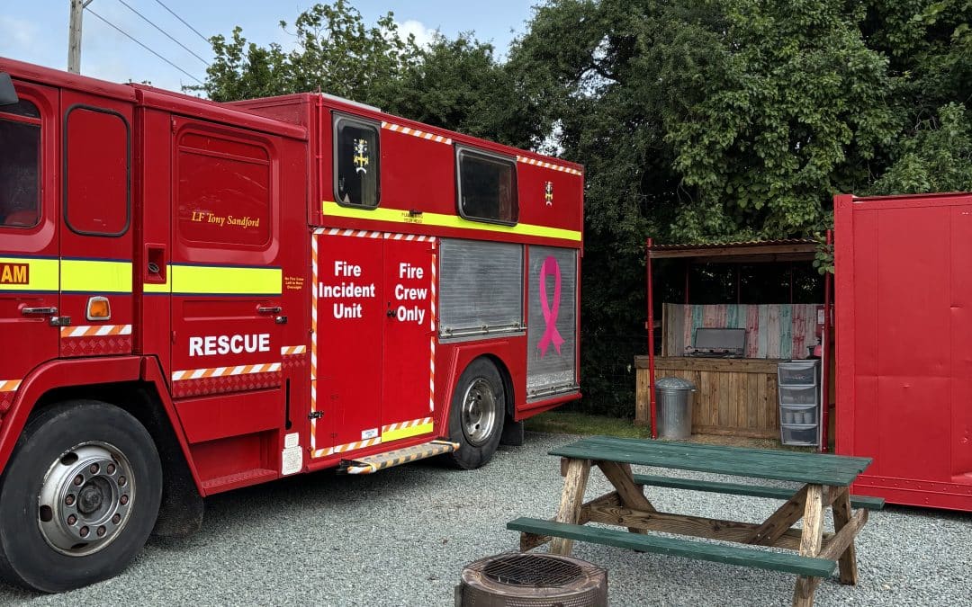 FEATURED | It’s time to visit Kingfisher Meadow this summer – A place where you can stay with the family in a fire engine, JCB pod, prison van and much more!