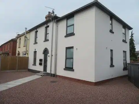 TO LET | A one-bedroom apartment that’s to let very close to Hereford city centre and Hereford County Hospital