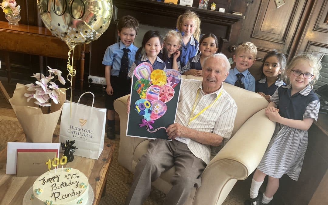 NEWS | Former pupil Randy Langford celebrates 100th birthday with Hereford Cathedral Junior School