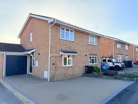 TO LET | An impressive two bedroom semi detached property that is available to let in a popular area of Hereford
