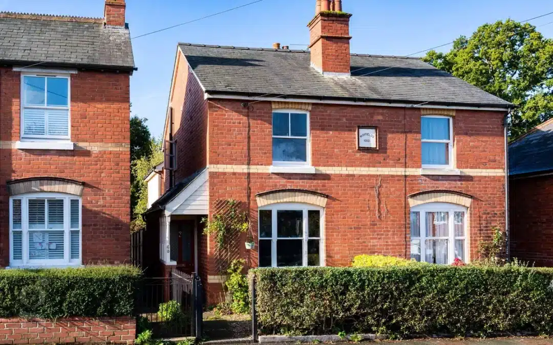 PROPERTY | A charming three bedroom semi-detached house within close proximity to Hereford city centre