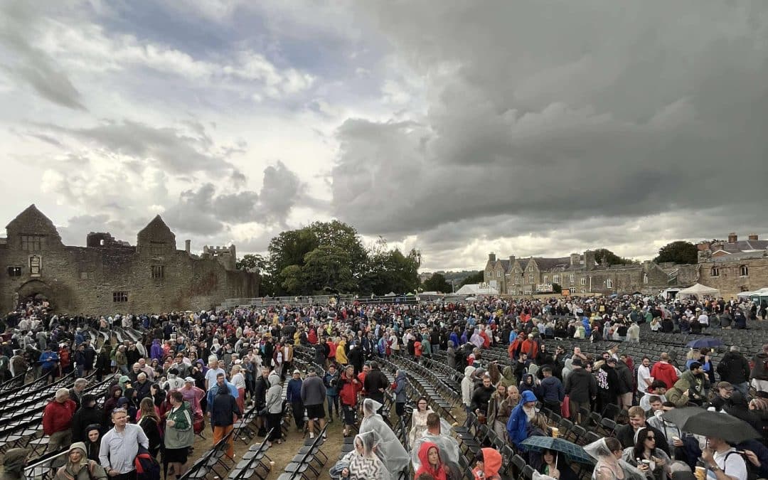 LATEST | Huge crowds left stranded in Ludlow Town Centre after festival site evacuated due to severe weather