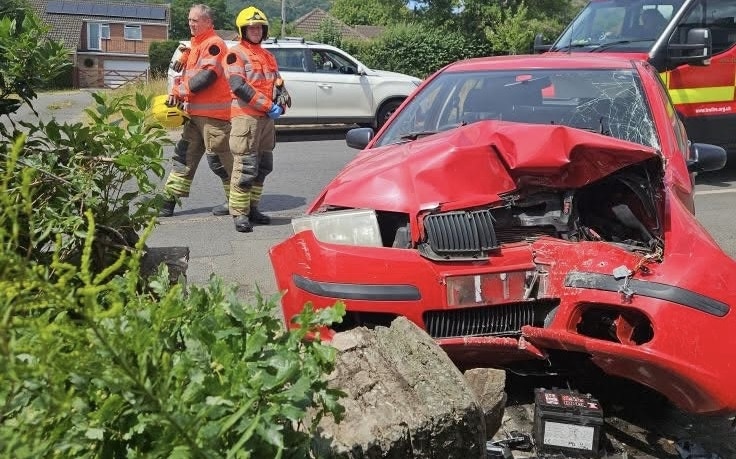 NEWS | Fire crews called after a vehicle crashed into a garden wall