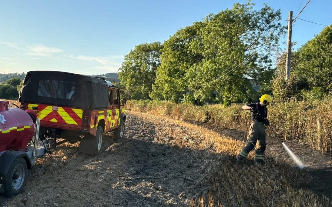NEWS | Hereford & Worcester Fire and Rescue Service crews were called to a field fire near Bromyard this afternoon