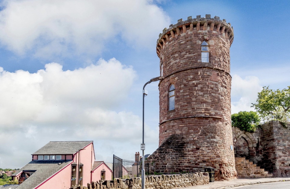 PROPERTY | Your opportunity to own this fabulous unique property in Herefordshire with incredible views