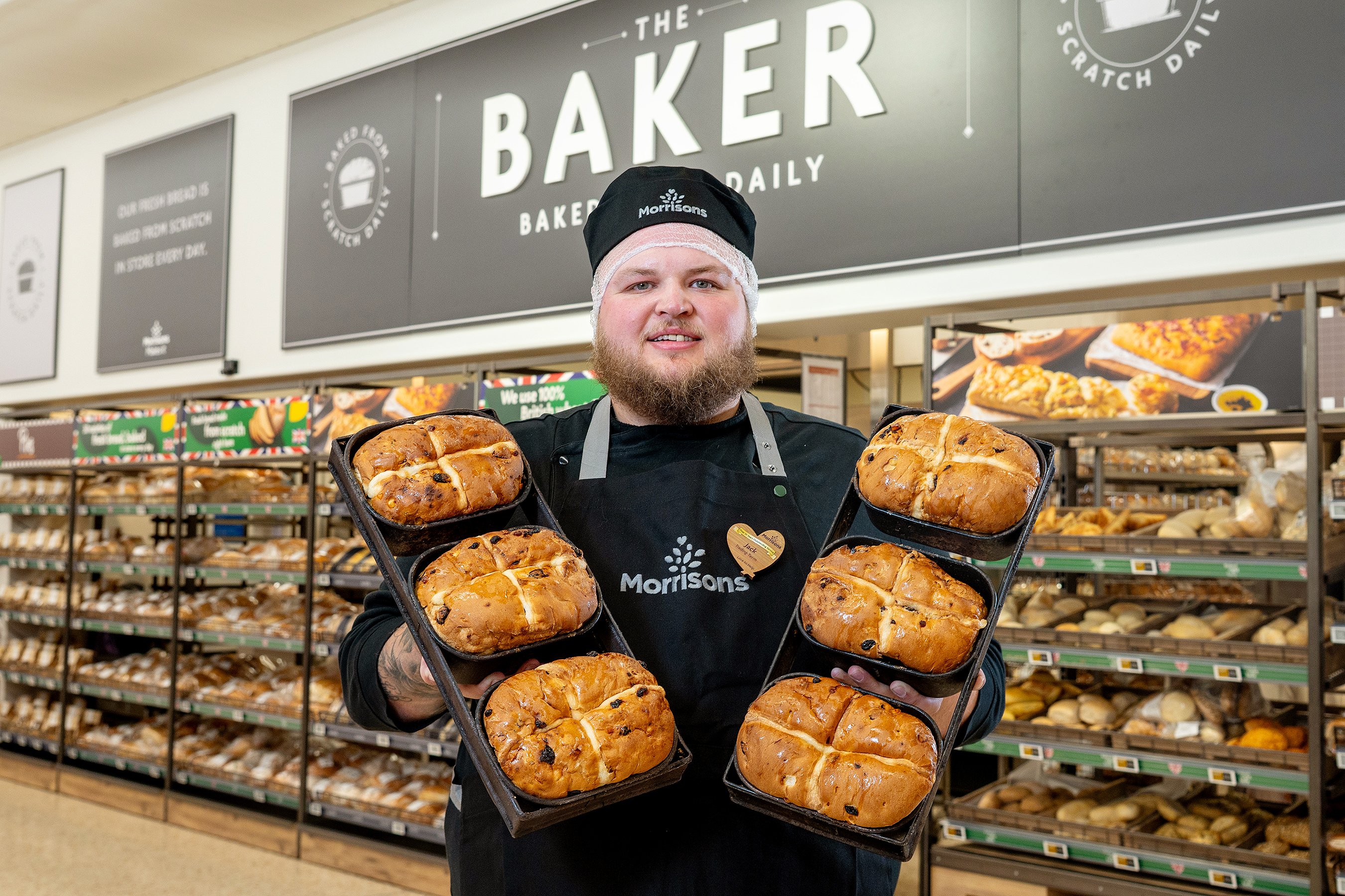 NEWS | Morrisons launches a giant Hot Cross Bun Loaf for Easter