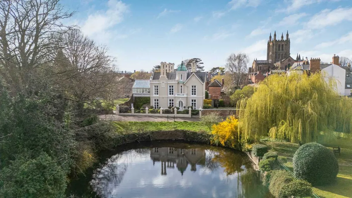 PROPERTY | This stunning property in Hereford is available to purchase with incredible interiors and wonderful views