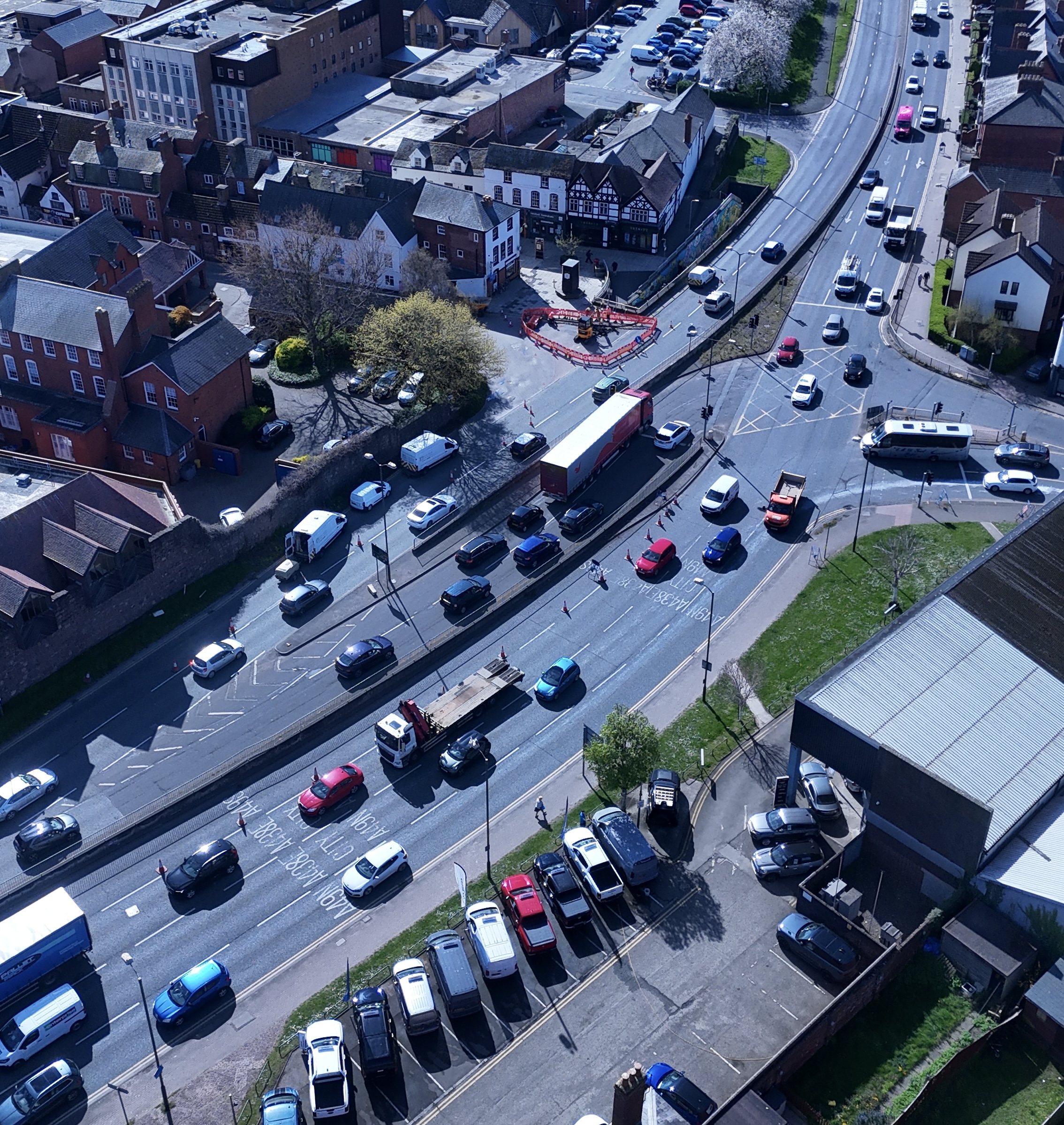 NEWS | Essential gas main work continues to cause delays in Hereford with work set to be completed over the coming weeks