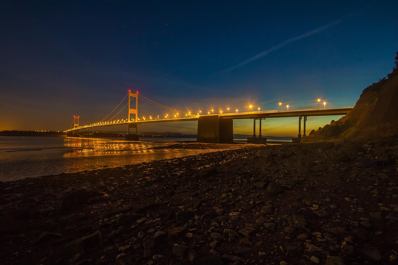 IMPORTANT | 30mph average speed cameras to be installed on M48 Severn Bridge with closures and roadworks also in place