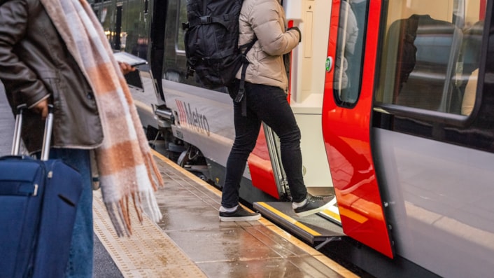 NEWS | Transport for Wales issues important message for visitors to Cardiff this weekend with two major events taking place
